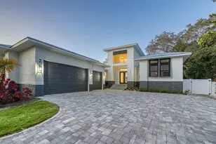 1537 Siesta Dr, Sarasota, FL 34239 - Photo 1