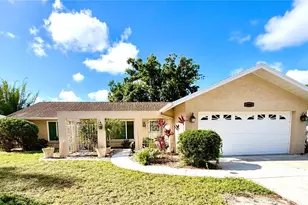 4892 Greencroft Rd, Sarasota, FL 34235 - Photo 1