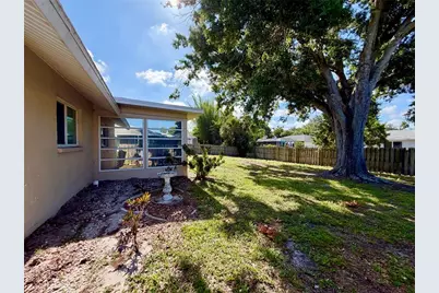 4892 Greencroft Road, Sarasota, FL 34235 - Photo 37