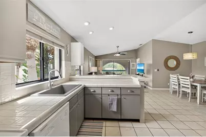 4729 Casablanca Circle #C21, Sebring, FL 33870 - Photo 3