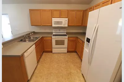 2211 11th Avenue E, Palmetto, FL 34221 - Photo 7