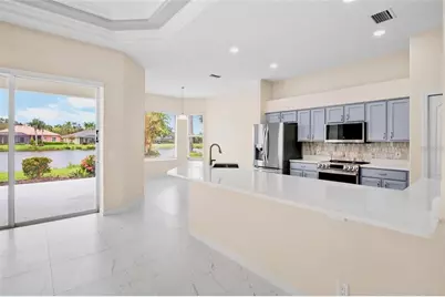 4971 Sabal Lake Circle, Sarasota, FL 34238 - Photo 13