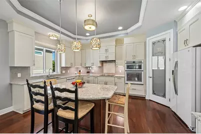 8174 17th Avenue W, Bradenton, FL 34209 - Photo 11