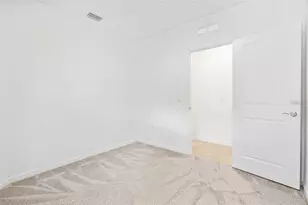 6560 Silverstar Dr, Sarasota, FL 34240 - Photo 23