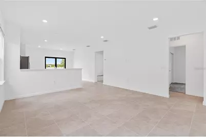 6560 Silverstar Drive, Sarasota, FL 34240 - Photo 15