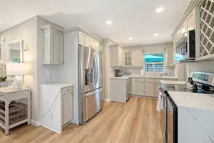 1773 Harmony Ln, Sarasota, FL 34239 - Photo 13