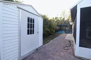 5521 Yorkshire Way, Sarasota, FL 34231 - Photo 21