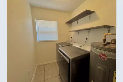 307 27th Street E, Palmetto, FL 34221 - Photo 9