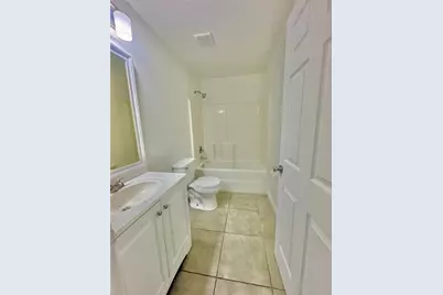 307 27th Street E, Palmetto, FL 34221 - Photo 7