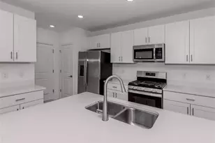 11228 Fieldstone Dr, Palmetto, FL 34221 - Photo 13