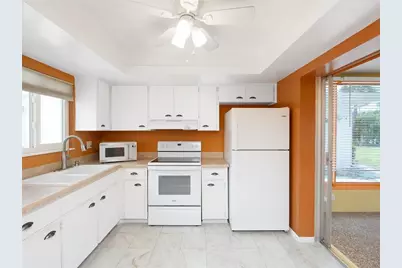 3816 Roxane Blvd #158, Sarasota, FL 34235 - Photo 13