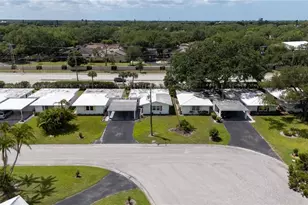 3816 Roxane Blvd, Sarasota, FL 34235 - Photo 39