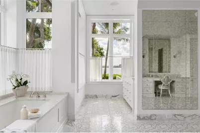 8501 Midnight Pass Road, Sarasota, FL 34242 - Photo 29