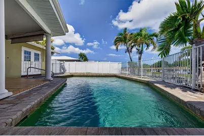 2555 Constitution Boulevard, Sarasota, FL 34231 - Photo 33