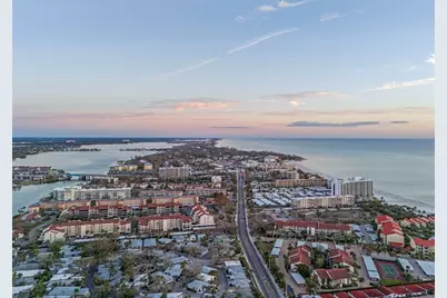 2555 Constitution Boulevard, Sarasota, FL 34231 - Photo 49