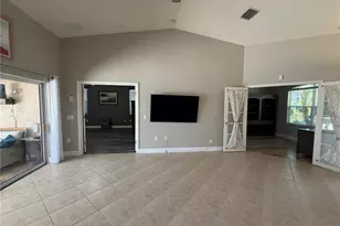 9243 13th Ave Cir NW, Bradenton, FL 34209 - Photo 7