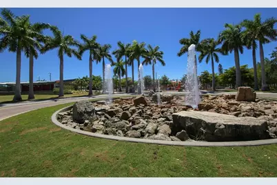 1676 Oak Street, Sarasota, FL 34236 - Photo 31
