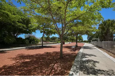 1676 Oak Street, Sarasota, FL 34236 - Photo 35