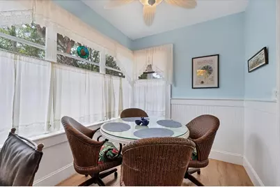 1676 Oak Street, Sarasota, FL 34236 - Photo 13