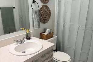 344 49th St W, Palmetto, FL 34221 - Photo 9