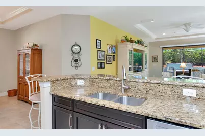 10441 Highland Park Place, Palmetto, FL 34221 - Photo 13