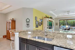 10441 Highland Park Pl, Palmetto, FL 34221 - Photo 13