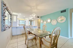 1515 Pelican Point Dr, Sarasota, FL 34231 - Photo 23