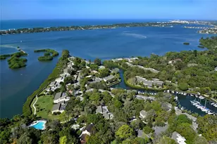 1515 Pelican Point Dr, Sarasota, FL 34231 - Photo 69