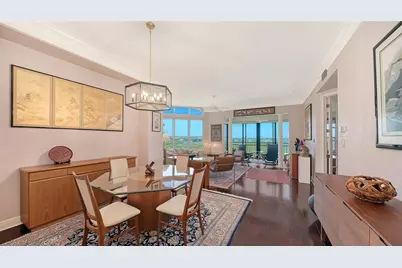 5420 Eagles Point Circle #402, Sarasota, FL 34231 - Photo 7