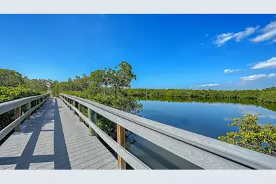 5420 Eagles Point Circle #402, Sarasota, FL 34231 - Photo 35