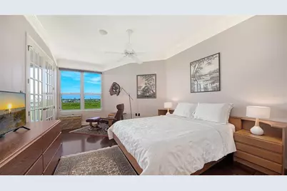 5420 Eagles Point Circle #402, Sarasota, FL 34231 - Photo 21