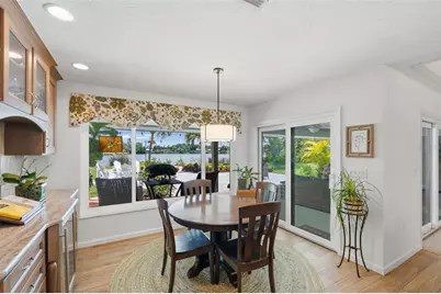 2211 50th Street W, Bradenton, FL 34209 - Photo 17