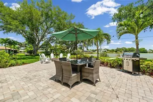 2211 50th St W, Bradenton, FL 34209 - Photo 39