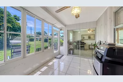 2902 Captiva Gardens Drive #3, Sarasota, FL 34231 - Photo 31