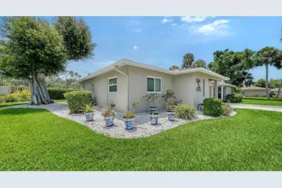 2902 Captiva Gardens Drive #3, Sarasota, FL 34231 - Photo 37