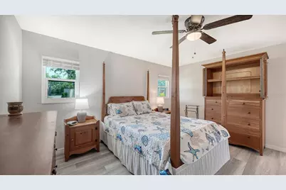 2902 Captiva Gardens Drive #3, Sarasota, FL 34231 - Photo 19
