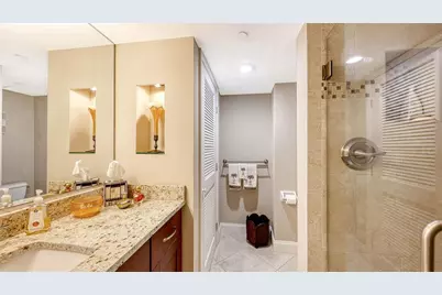 988 Blvd Of The Arts #1711, Sarasota, FL 34236 - Photo 29