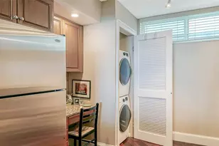 988 Boulevard of the Arts, Sarasota, FL 34236 - Photo 31