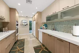 5757 Gulf of Mexico Dr, Longboat Key, FL 34228 - Photo 11