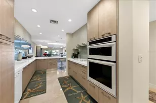 5757 Gulf of Mexico Dr, Longboat Key, FL 34228 - Photo 7