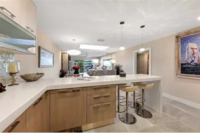 5757 Gulf Of Mexico Drive #305, Longboat Key, FL 34228 - Photo 11