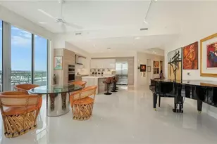 111 S Pineapple Ave, Sarasota, FL 34236 - Photo 13