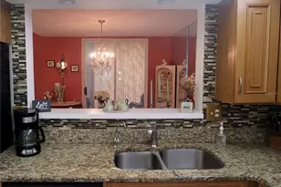 6101 34th Street W, Bradenton, FL 34210 - Photo 9