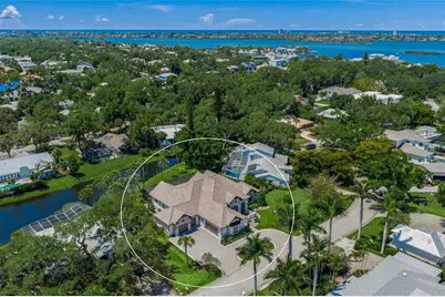 1575 Eastbrook Drive, Sarasota, FL 34231 - Photo 67