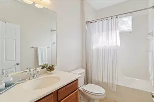 6815 45th Terrace E, Bradenton, FL 34203 - Photo 13