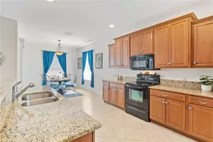 6815 45th Terrace E, Bradenton, FL 34203 - Photo 7