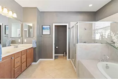 6815 45th Terrace E, Bradenton, FL 34203 - Photo 11