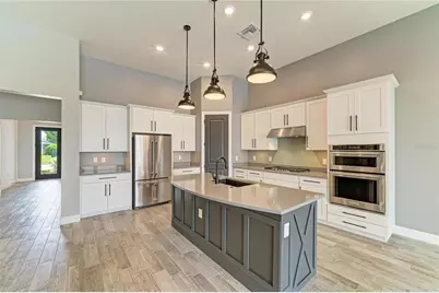 12151 Cranston Way, Lakewood Ranch, FL 34211 - Photo 13
