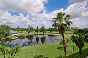 4570 Pinebrook Cir, Bradenton, FL 34209 - Photo 5