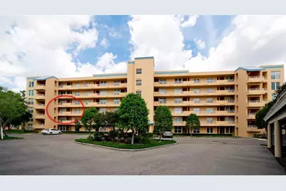 4570 Pinebrook Circle #302, Bradenton, FL 34209 - Photo 3